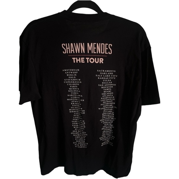 Shawn Mendes Vintage The Tour 2019 Concert Band Tee Rose Graphic T Shirt Size Lg - Picture 2 of 5